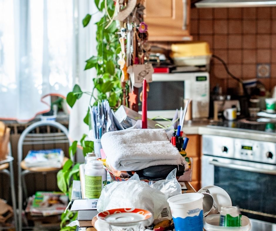 Tips for HOAs/Condos Dealing with Hoarders
